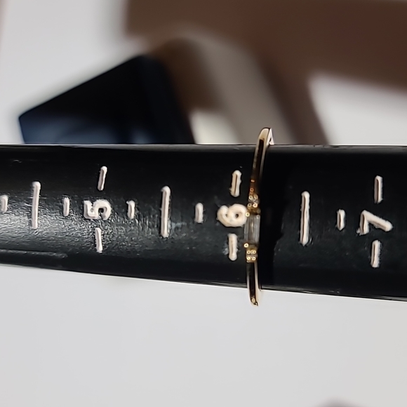 14KT yellow gold and diamond ring - Picture 7 of 7